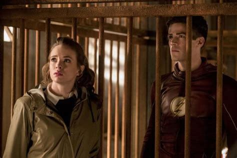 The Flash Season 3 Episode 13 Preview Attack On Gorilla City Photos