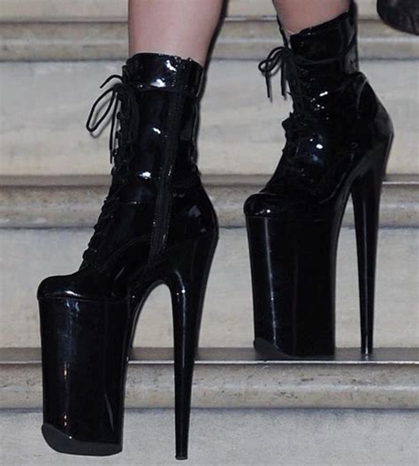 lady gaga heels | Tumblr