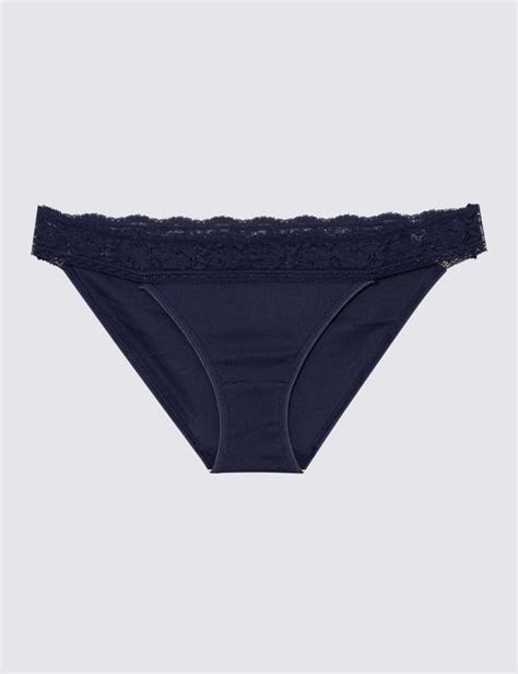 li Dantel Detaylı Bikini Külot Seti Marks Spencer