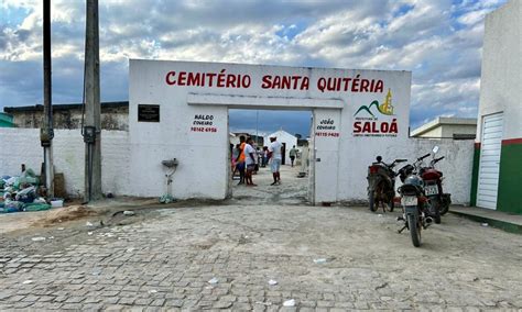 Dia de Finados marcado por muita movimentação nos cemitérios de Saloá