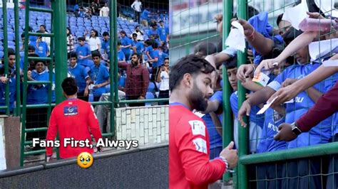 Video Dc Skipper Rishabh Pant Signs Autograph For Young Fans During