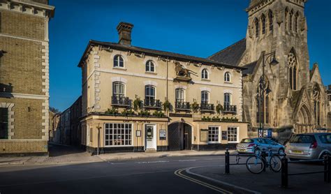 The Golden Lion Hotel Eatery And Coffee House St Ives Cambridgeshire