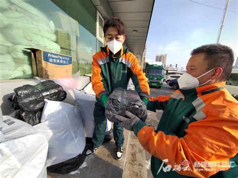 同心抗疫 共克时艰丨快递包裹正在奔向你——记者实地探访乌鲁木齐市快递物流网点运营情况 天山网 新疆新闻门户