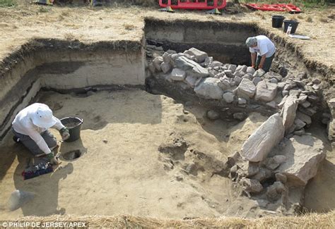 Archaeologists Discover An Enormous Roman Settlement Preserved