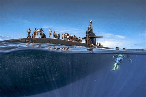 Submarine Swim