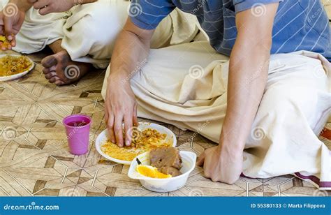 Indian Traditions. Eating with Hands Stock Image - Image of floor, tradinions: 55380133