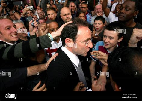 Aston Villa Manager Martin Oneill Hi Res Stock Photography And Images