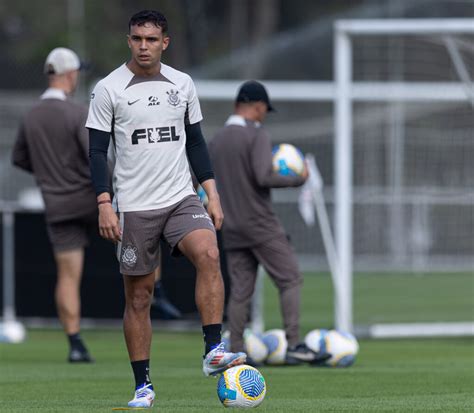 Veja Fotos Da Reapresenta O Do Corinthians Nesta Sexta Feira Gazeta