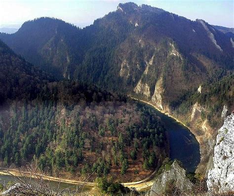 Dunajec River Gorge Breaking Through Pieniny Mountains Photos