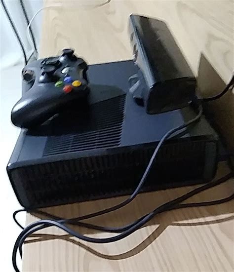 Xbox Em Timo Estado Completo Controles Sendo Um Sem Fio