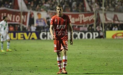 El Atacante Argentino Tom S Bolzicco Llega A Macar Para La Temporada