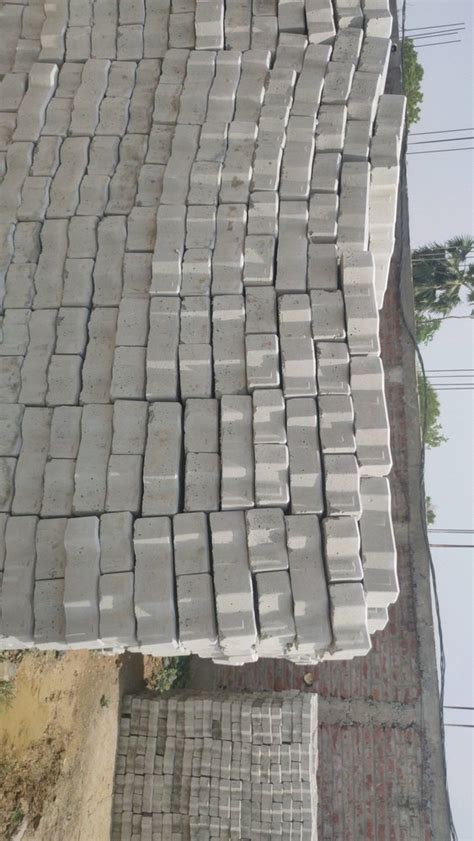 Concrete Zigzag Interlocking Cement Paver Block Thickness 80 Mm At Rs