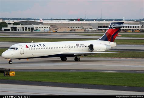 N717jl Boeing 717 2bd Delta Air Lines Wojtek Kmiecik Jetphotos