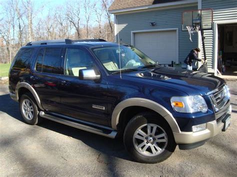 Purchase used 2007 Ford Explorer Eddie Bauer - 4X4 in Hopewell Junction, New York, United States ...