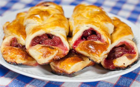 Cherry Danish Pastry Images – Browse 1,424 Stock Photos, Vectors, and ...