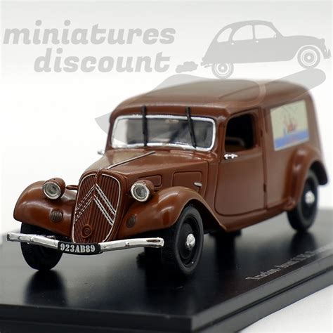 Citroen Traction 11BL Fourgonnette 1937 1 43ème en boite