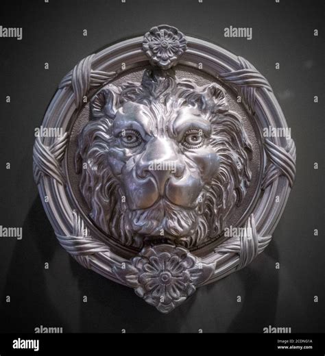 Metal Lion Head Stock Photo Alamy