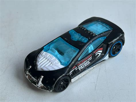 Staré použité autíčko HOT WHEELS Mattel z roku HIGHWAY PATROL Aukro