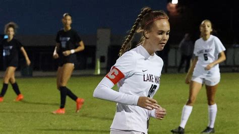 FHSAA soccer regionals continue with matchup of unbeatens