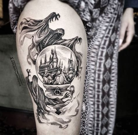 Harry Potter Thigh Tattoo With Dementors & Hogwarts | Best tattoo ...