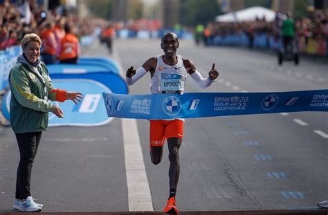 Eliud Kipchoge Sets New World Record At Berlin Marathon Entebbe News