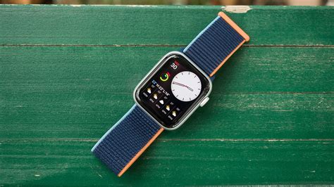 Apple Watch SE Review: price innovations - PhoneArena