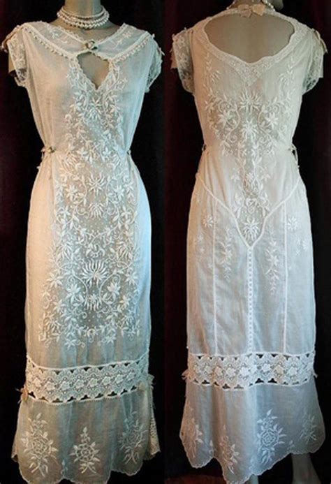 1910s Edwardian Couture White Embroidered Cotton And Lace Cut Out