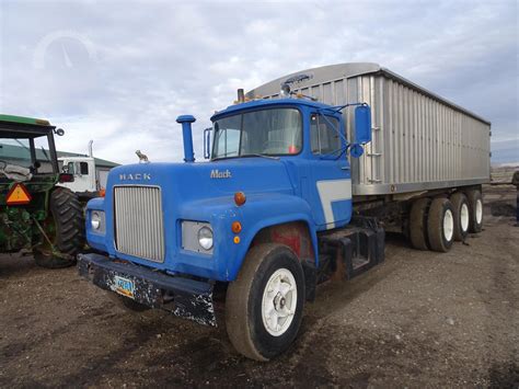 Farm Trucks / Grain Trucks Online Auctions - 1 Lots | AuctionTime.com