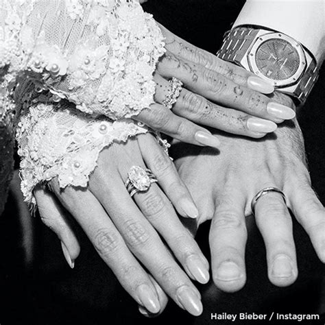 hailey bieber wedding ring worth - Elyse Lewandowski