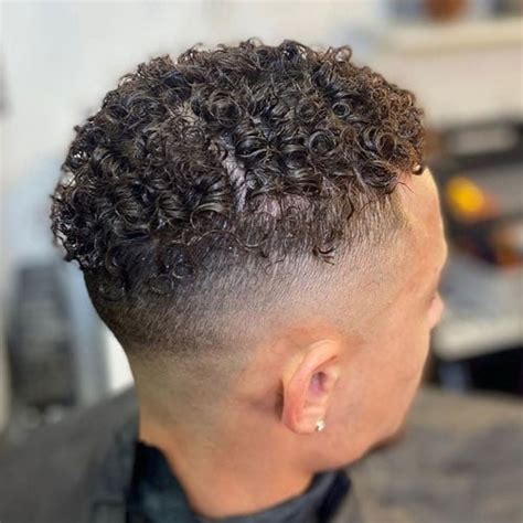 37 Sexy Perm Hairstyles For Men 2021 Perm Styles