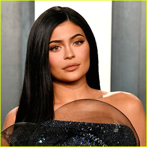 Kylie Jenner Talks Lip Filler And Plastic Surgery Rumors Reveals Her