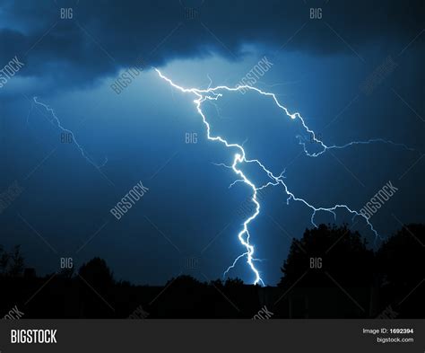 Lightning Strike Image & Photo (Free Trial) | Bigstock