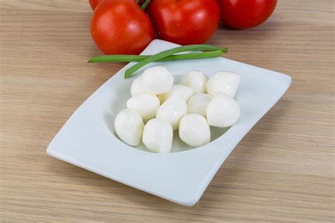 Mozzarella cheese balls 12272566 Stock Photo at Vecteezy