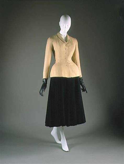 Bar Suit By House Of Dior Springsummer 1947 Fashion Stunning Dresses Fashion History