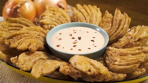 Texas Roadhouse Onion Cactus Blossom Recipe With Creamy Chili Sauce