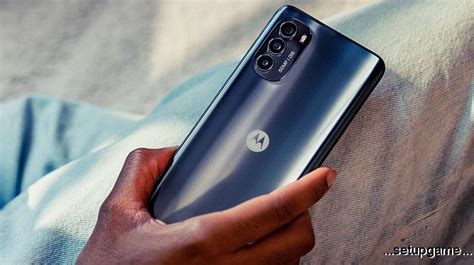 گوشی موتورولا Moto G82 با تراشه اسنپدراگون 695، ارتباط 5g و دوربین 50