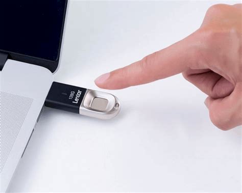 Lexar Jumpdrive Fingerprint F Flash Drive Brings Security To The Tip