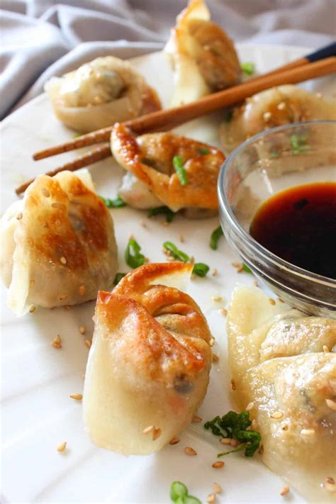 Vegan Tofu and Veggie Dumplings - Damn Tasty Vegan