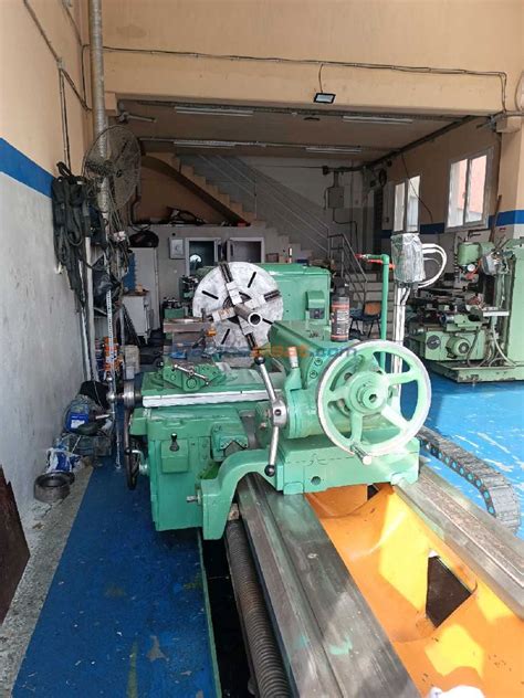 Üniversal Torna Used Centre Lathe machine for sale