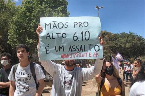 Estudantes Da Unb Protestam Contra Pre O Das Refei Es