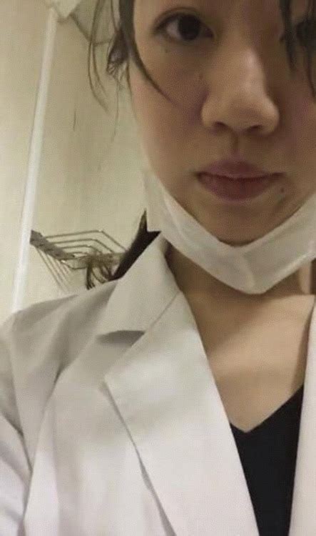 日本女医生粟原玉藻（4）简介 毕业于东京药科大学，看 Tumbex