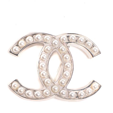 CHANEL CC Pearl Brooch Silver 83765