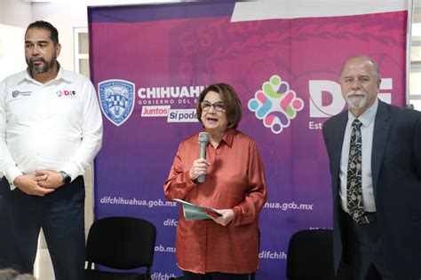 Encabeza Presidenta Del DIF Estatal Entrega De Aparatos Auxiliares