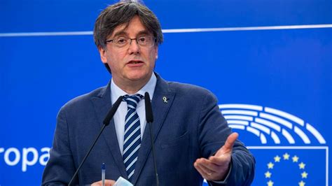 El abogado de Puigdemont dice que la malversación dificulta su entrega