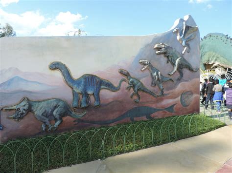 Parque De Dinosaurios Intercanvi Educatiu Cochabamba Sant Joan Despí