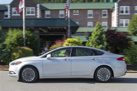 First Drive 2017 Ford Fusion Review Sport And Platinum Tractionlife