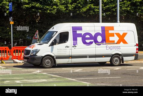 Mercedes Benz Delivery Van Hi Res Stock Photography And Images Alamy