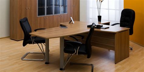 Boss Cabin Table Design Insights For Office Success