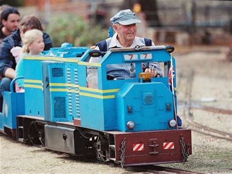 Wodonga Creek Miniature Railway Attraction The Murray Victoria