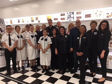 See's Candies Culture | Comparably